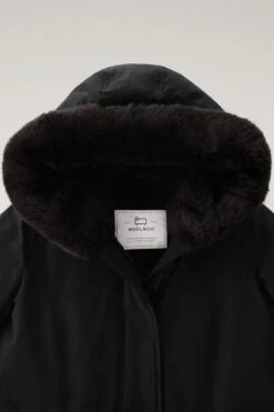 Woolrich Beaker Parka In Ramar Cloth Con Pelliccia Sintetica - Donna - Nero 16 Woolrich Beaker Parka In Ramar Cloth Con Pelliccia Sintetica - Donna - Nero -Offerta Economica Vestiario CFWWOU0825FRUT0001 BLK 5