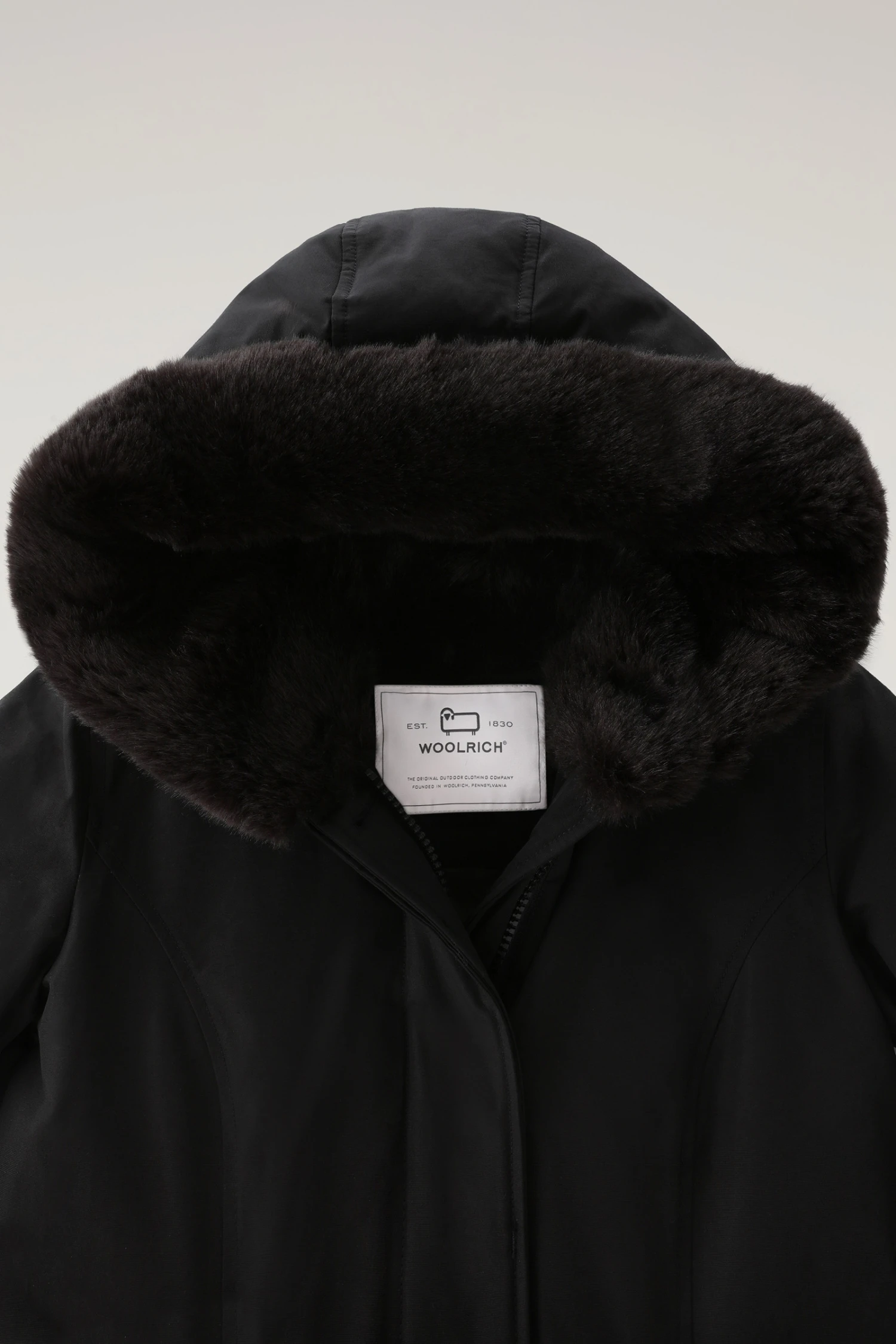 Woolrich Beaker Parka In Ramar Cloth Con Pelliccia Sintetica - Donna - Nero 8 Woolrich Beaker Parka In Ramar Cloth Con Pelliccia Sintetica - Donna - Nero - immagine 6