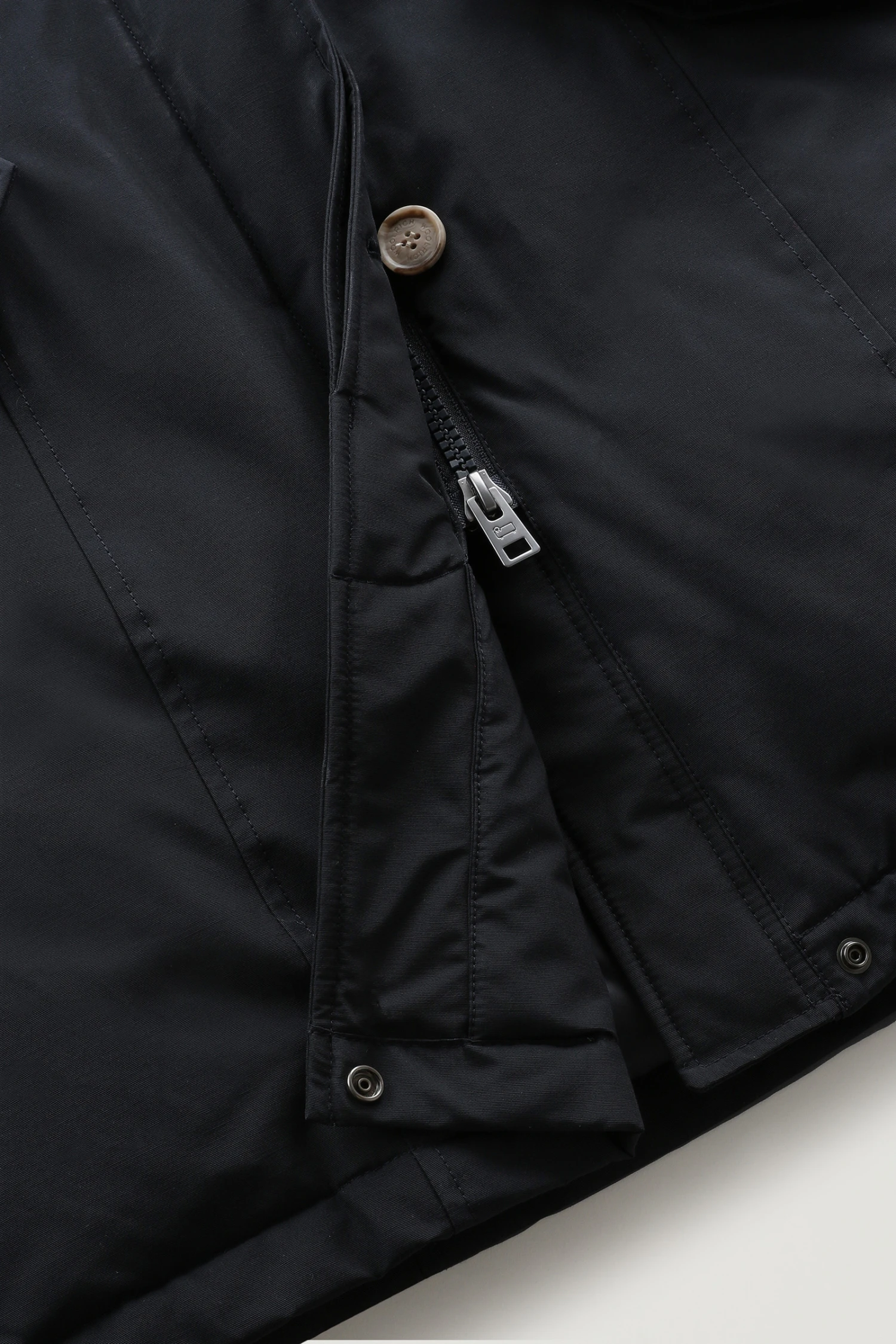 Woolrich Beaker Parka In Ramar Cloth Con Pelliccia Sintetica - Donna - Blu 10 Woolrich Beaker Parka In Ramar Cloth Con Pelliccia Sintetica - Donna - Blu - immagine 8