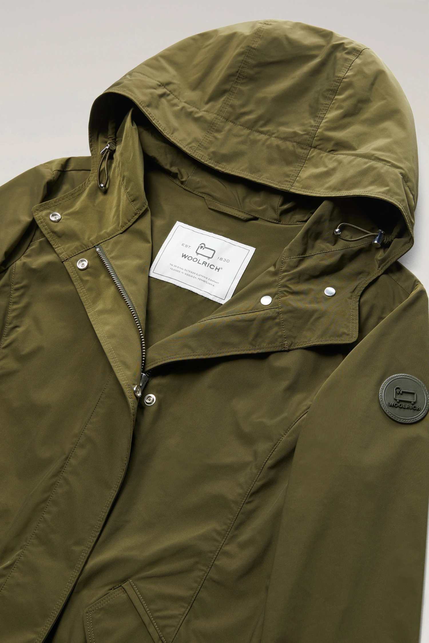 Woolrich Summer Parka In Urban Touch - Donna - Verde 4 Woolrich Summer Parka In Urban Touch - Donna - Verde - immagine 2