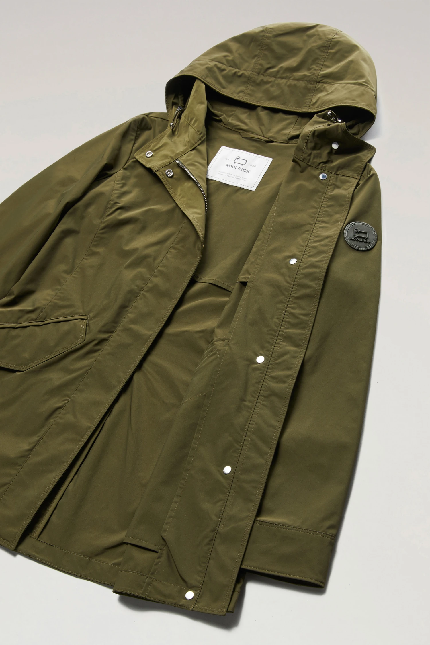 Woolrich Summer Parka In Urban Touch - Donna - Verde 8 Woolrich Summer Parka In Urban Touch - Donna - Verde - immagine 6