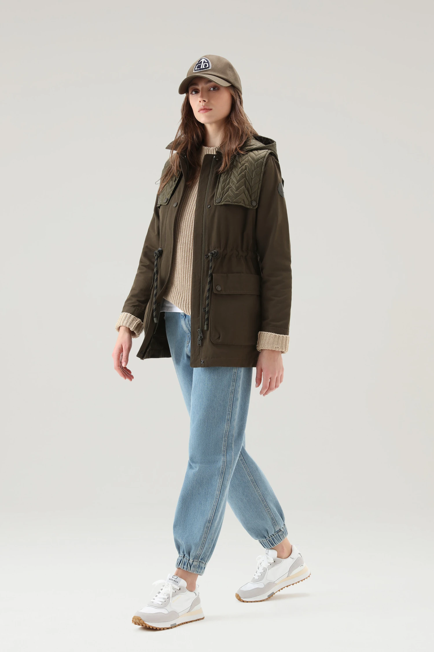 Woolrich Giacca Utility In Soft Eco Ramar Con Cappuccio - Donna - Verde 4 Woolrich Giacca Utility In Soft Eco Ramar Con Cappuccio - Donna - Verde - immagine 2