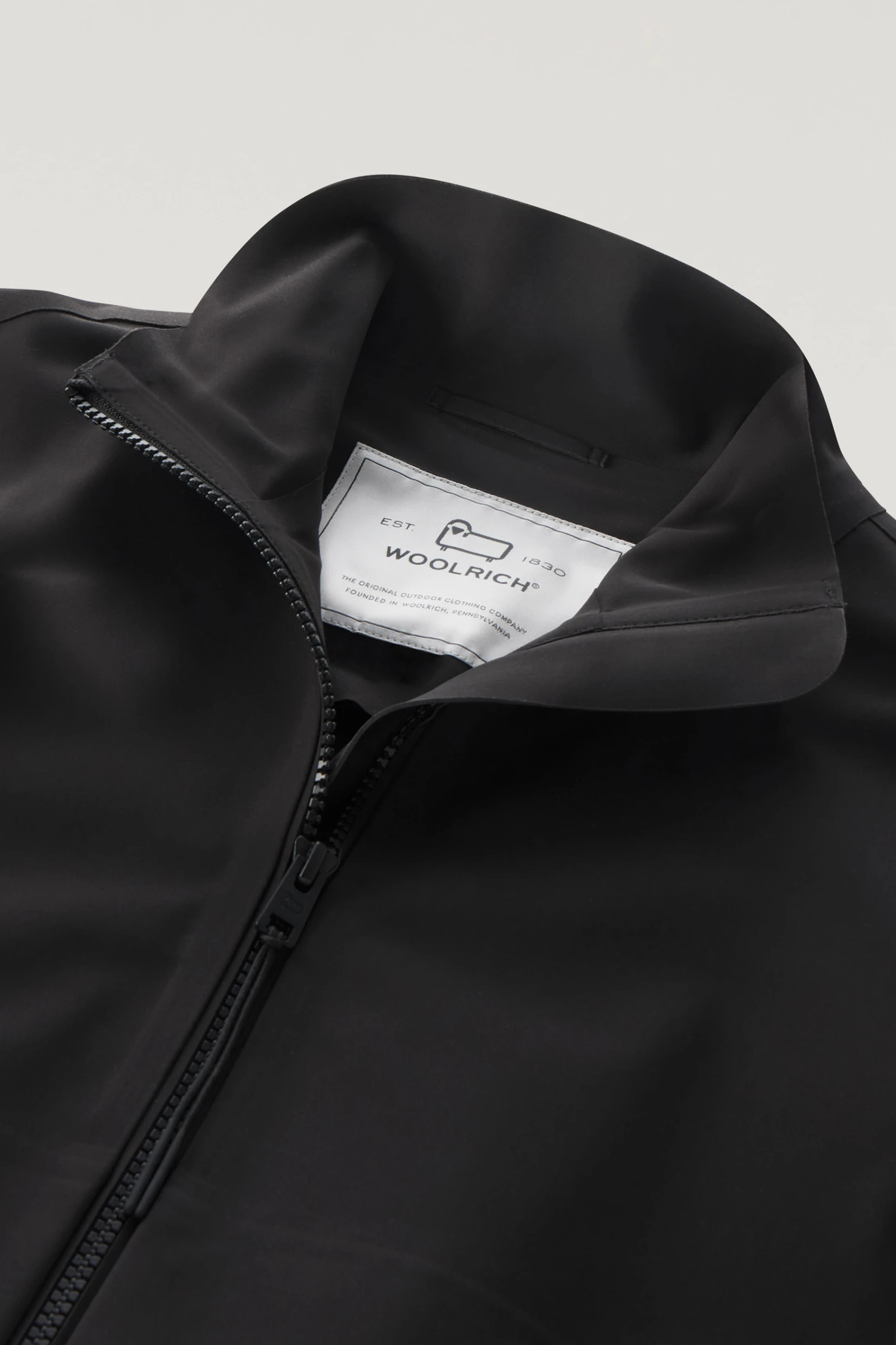 Woolrich Giacca Lunga Pequea In Nylon Elasticizzato - Donna - Nero 8 Woolrich Giacca Lunga Pequea In Nylon Elasticizzato - Donna - Nero - immagine 6