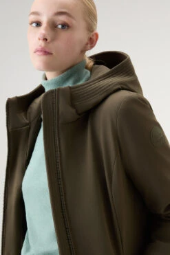 Woolrich Firth Parka In Tech Softshell - Donna - Verde -Offerta Economica Vestiario CFWWOU0889FRUT3496 614 3