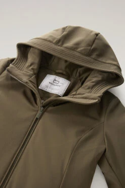 Woolrich Firth Parka In Tech Softshell - Donna - Verde -Offerta Economica Vestiario CFWWOU0889FRUT3496 614 5