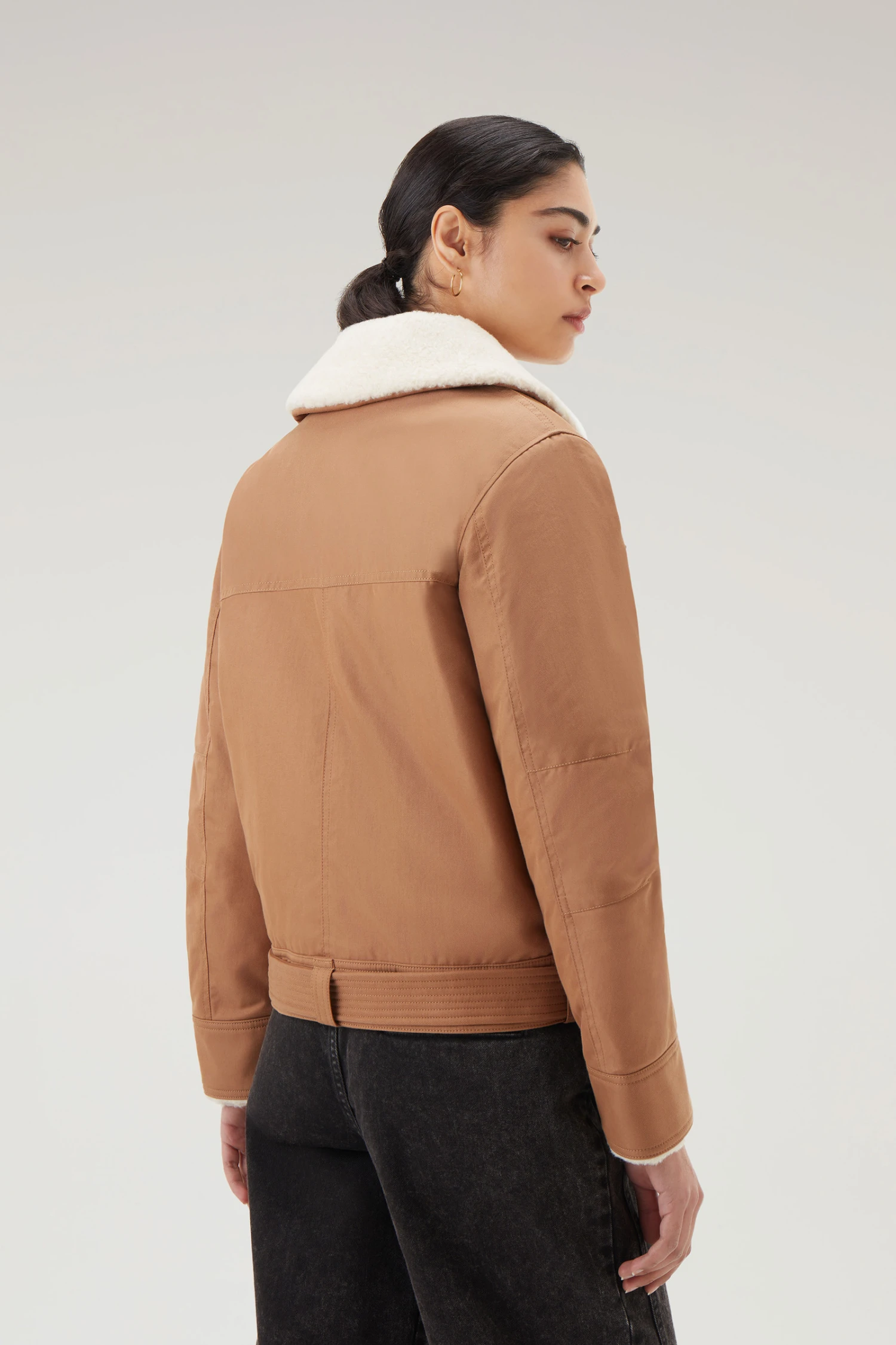 Woolrich Giacca Aviator Con Colletto In Sherpa Misto Lana - Donna - Marrone 5 Woolrich Giacca Aviator Con Colletto In Sherpa Misto Lana - Donna - Marrone - immagine 3