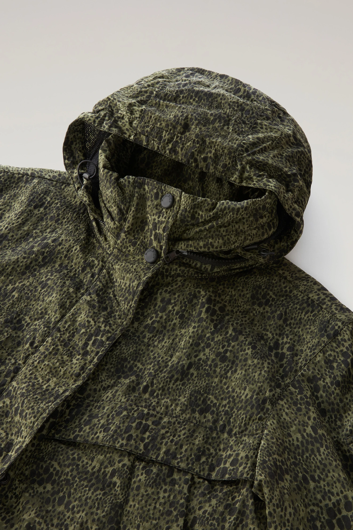 Woolrich Giacca Camo Con Cappuccio Richiudibile - Donna - Verde 9 Woolrich Giacca Camo Con Cappuccio Richiudibile - Donna - Verde - immagine 7