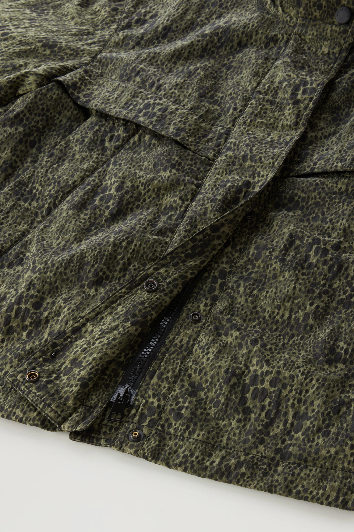 Woolrich Giacca Camo Con Cappuccio Richiudibile - Donna - Verde 12 Woolrich Giacca Camo Con Cappuccio Richiudibile - Donna - Verde - immagine 10