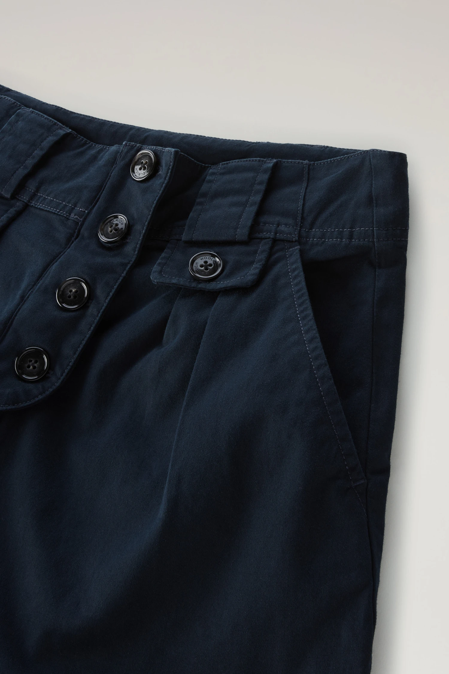 Woolrich Pantaloncini In Twill Di Cotone Elasticizzato Tinti In Capo - Donna - Blu 8 Woolrich Pantaloncini In Twill Di Cotone Elasticizzato Tinti In Capo - Donna - Blu - immagine 6