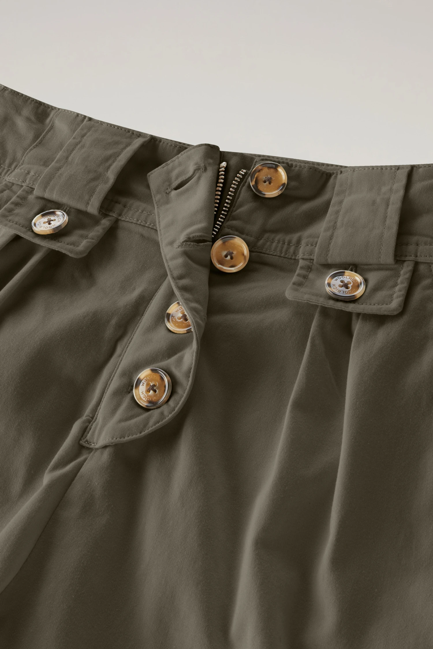 Woolrich Pantaloncini In Twill Di Cotone Elasticizzato Tinti In Capo - Donna - Verde 7 Woolrich Pantaloncini In Twill Di Cotone Elasticizzato Tinti In Capo - Donna - Verde - immagine 5