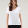 Woolrich T-shirt Con Scollo A V In Puro Cotone - Donna - Bianco