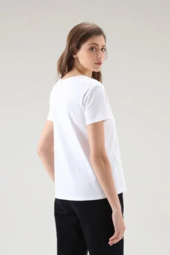Woolrich T-shirt Con Scollo A V In Puro Cotone - Donna - Bianco -Offerta Economica Vestiario CFWWTE0077FRUT2926 8041 2