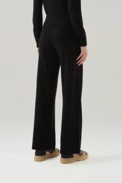 Woolrich Pantaloni Sportivi In Misto Lana E Cashmere - Donna - Nero 10 Woolrich Pantaloni Sportivi In Misto Lana E Cashmere - Donna - Nero -Offerta Economica Vestiario CFWWTR0159FRUF0603 100 2