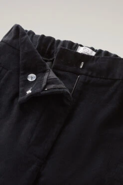 Woolrich Pantaloni In Velluto A Costine - Donna - Nero 13 Woolrich Pantaloni In Velluto A Costine - Donna - Nero -Offerta Economica Vestiario CFWWTR0160FRUT3503 100 4