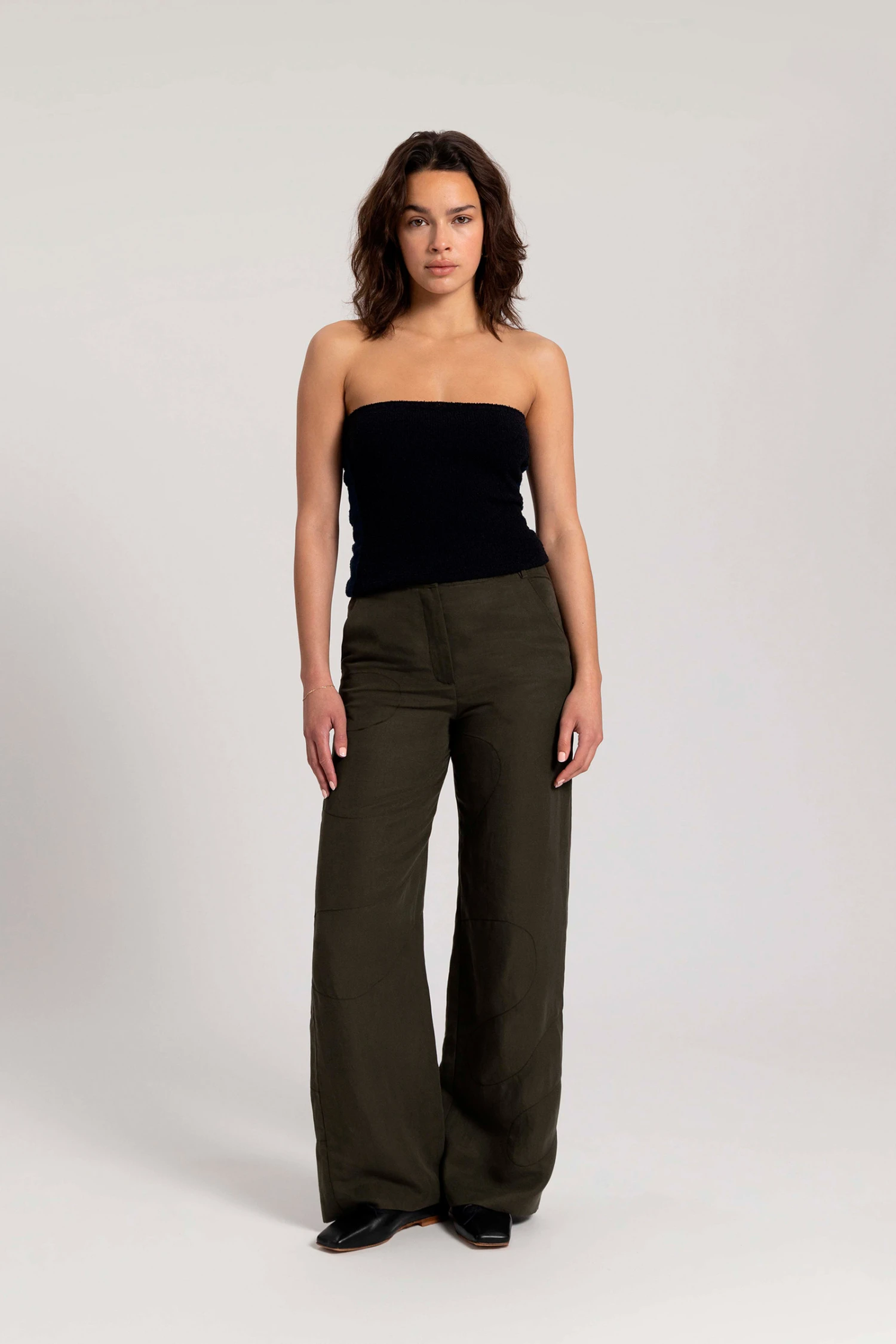 Pantaloni A Gamba Larga In Misto Lino Con Ricami - Daniëlle Cathari / Woolrich - Donna - Verde 4 Pantaloni A Gamba Larga In Misto Lino Con Ricami - Daniëlle Cathari / Woolrich - Donna - Verde - immagine 2