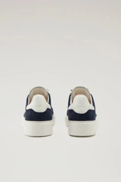 Sneakers Classic Court In Pelle Scamosciata Con Dettagli A Contrasto - Uomo - Blu -Offerta Economica Vestiario CMWFFO1002MRUWF201 W2040 2