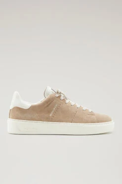 Sneakers Classic Court In Pelle Scamosciata Con Dettagli A Contrasto - Uomo - Bianco