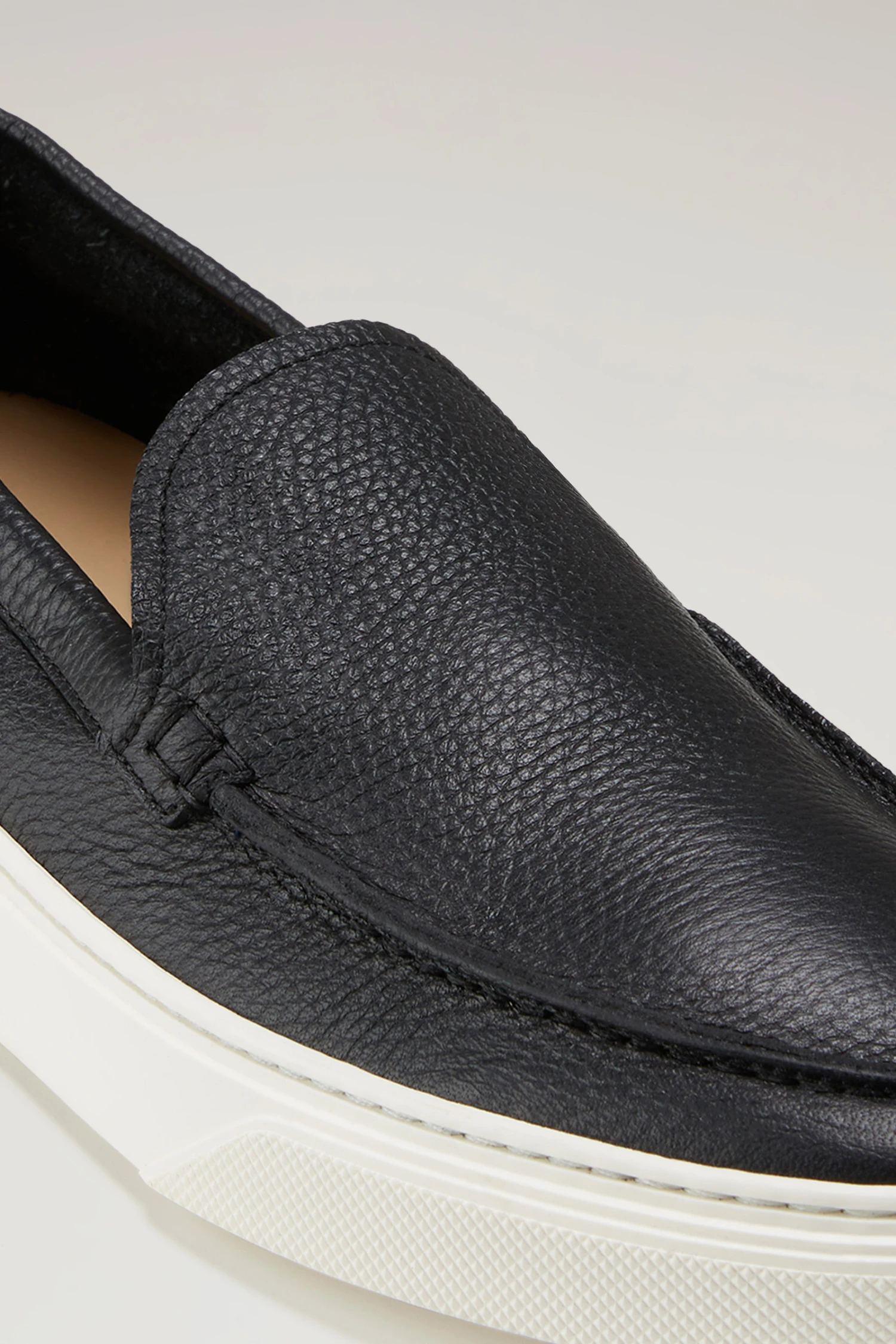 Mocassini Slip On In Pelle - Uomo - Nero 7 Mocassini Slip On In Pelle - Uomo - Nero - immagine 5