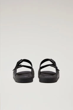 Sandali In Pelle Vegana Con Doppia Fibbia - Uomo - Nero 10 Sandali In Pelle Vegana Con Doppia Fibbia - Uomo - Nero -Offerta Economica Vestiario CMWFFO1050MRUWF217 W1300 2