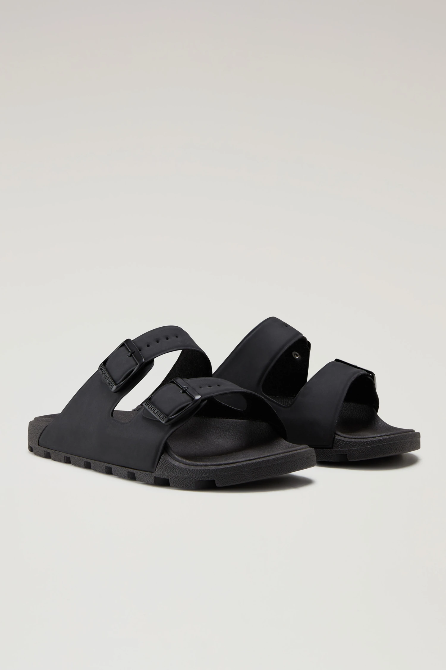 Sandali In Pelle Vegana Con Doppia Fibbia - Donna - Nero 4 Sandali In Pelle Vegana Con Doppia Fibbia - Donna - Nero - immagine 2